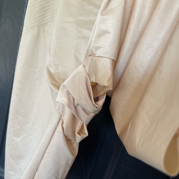 NWOT Spanx‎ Invisible Shaping Open-Bust Mid-Thigh Bodysuit - Picture 9 of 10